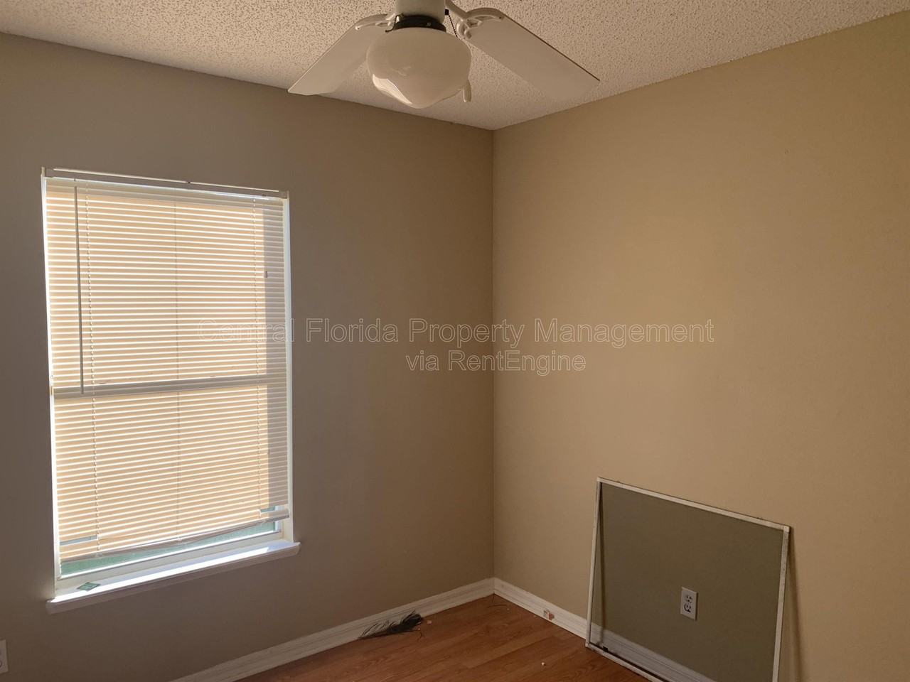 4417 Pembridge Ave - Photo 7 of 14