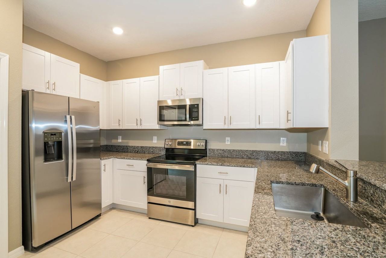 6031 Acara Ln - Photo 2 of 25
