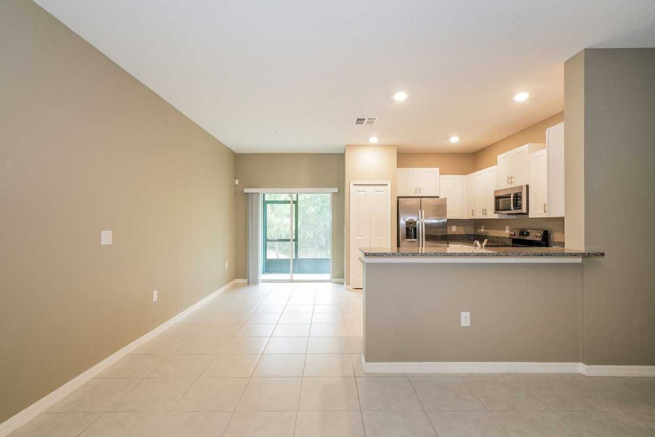 6031 Acara Ln - Photo 7 of 25