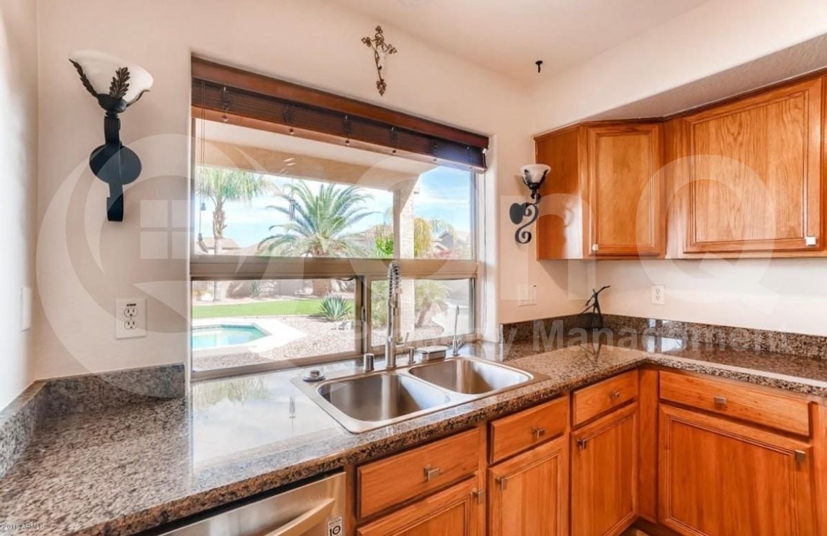 16558 W Monte Cristo Ave - Photo 3 of 15