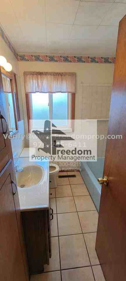 2910 Patterson Rd - Photo 4 of 13