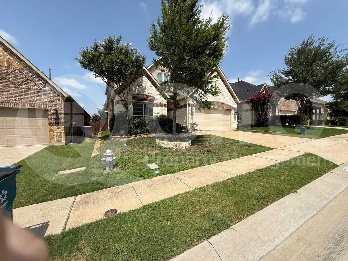 2707 Point Vista Dr - Photo 2 of 47