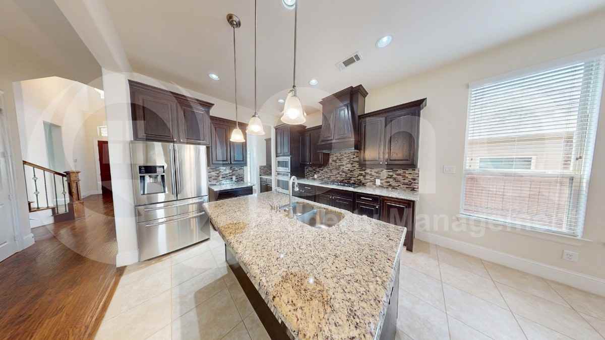 2707 Point Vista Dr - Photo 5 of 47