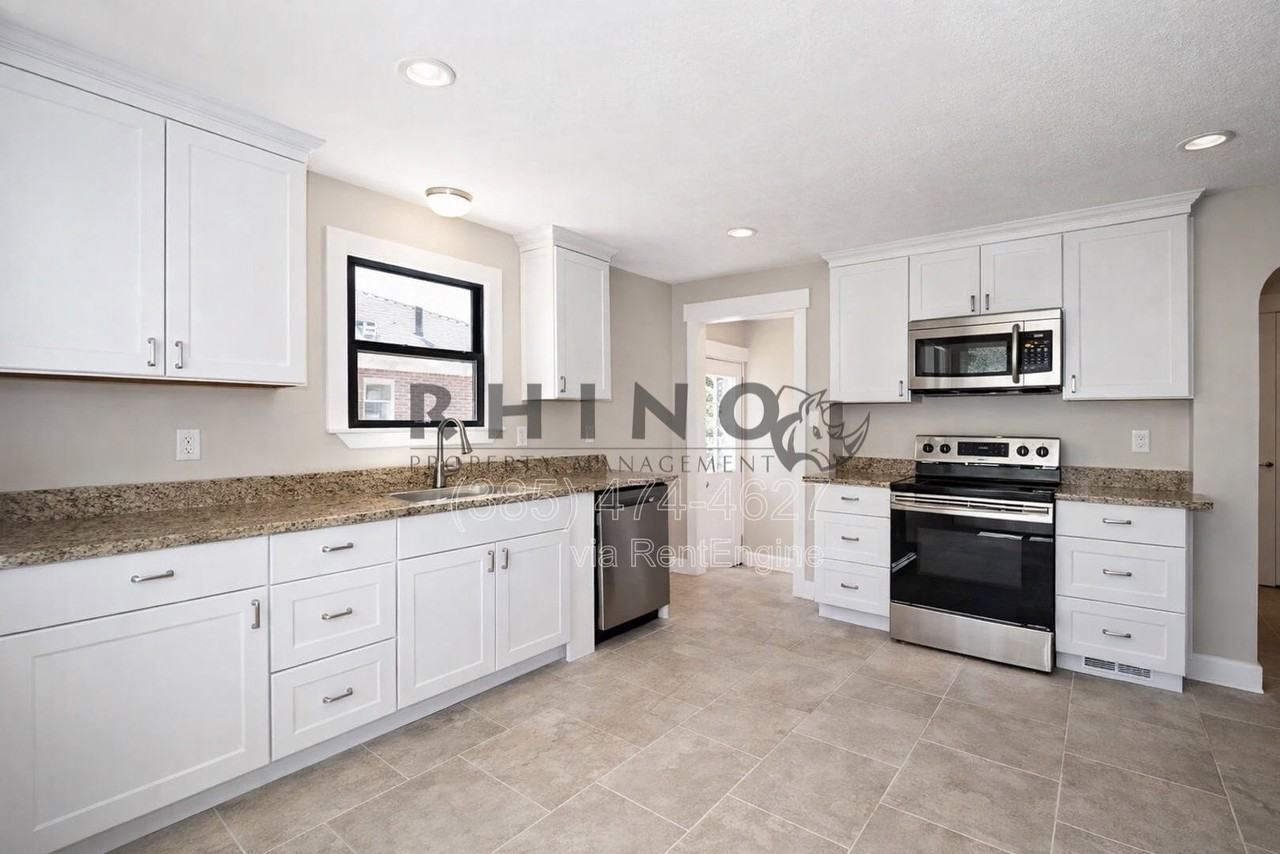 2118 S Preston St - Photo 2 of 6