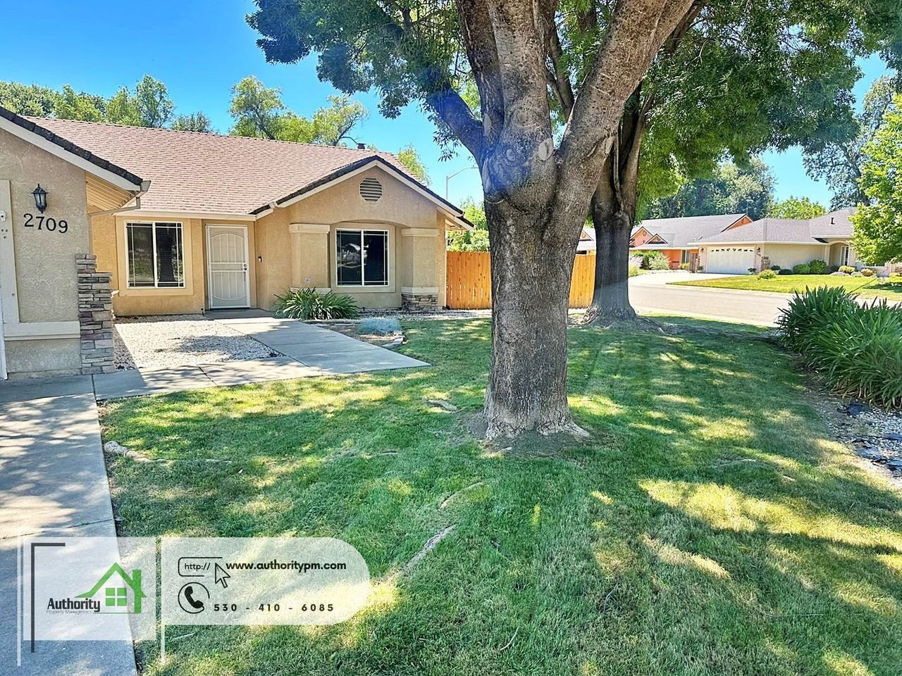 2709 Citrine Ave - Photo 2 of 22