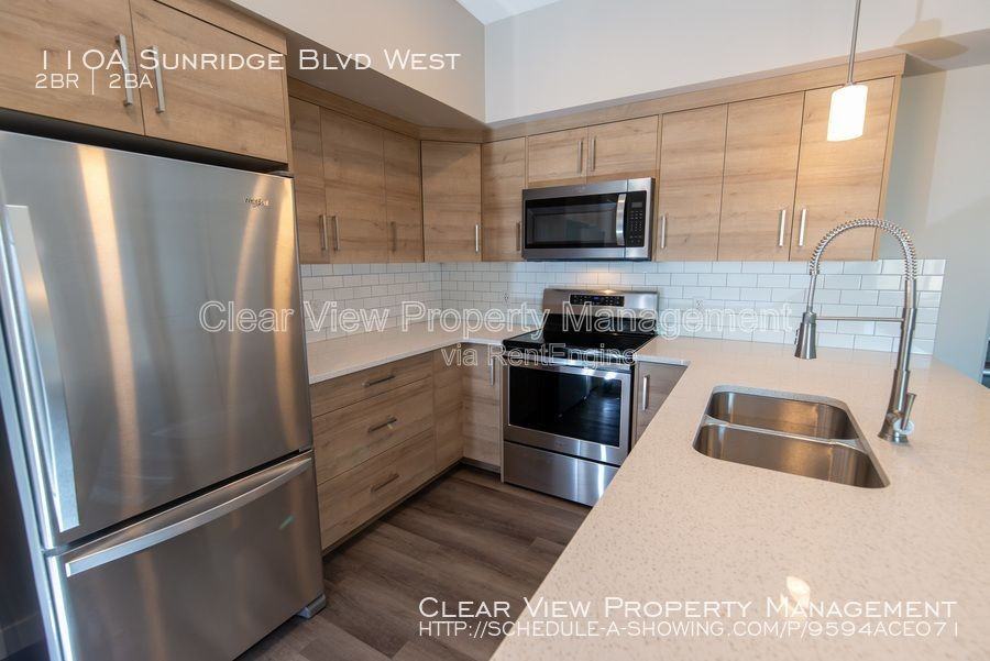 118 Sunridge Blvd W - Photo 5 of 12