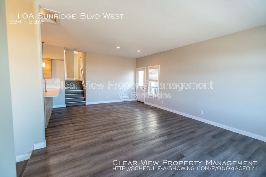 118 Sunridge Blvd W - Photo 6 of 12