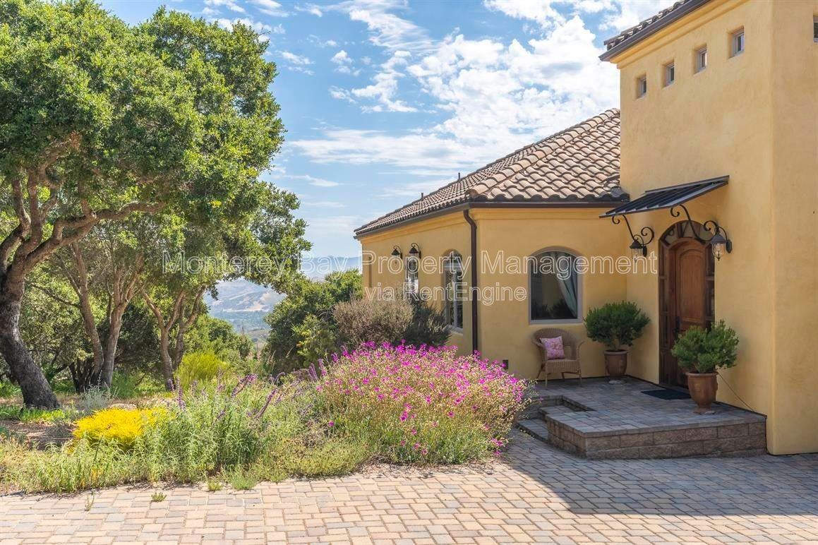 287 Laureles Grade Rd - Photo 3 of 50