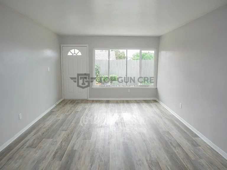 328 Milbrae St #3 - Photo 5 of 17