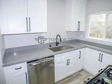 328 Milbrae St #3 - Photo 6 of 17
