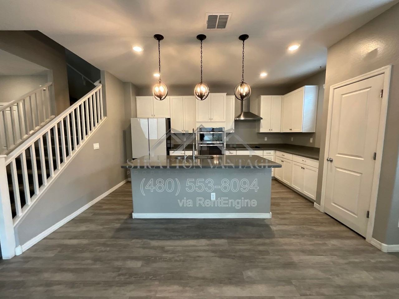 11689 N 166th Dr - Photo 2 of 50