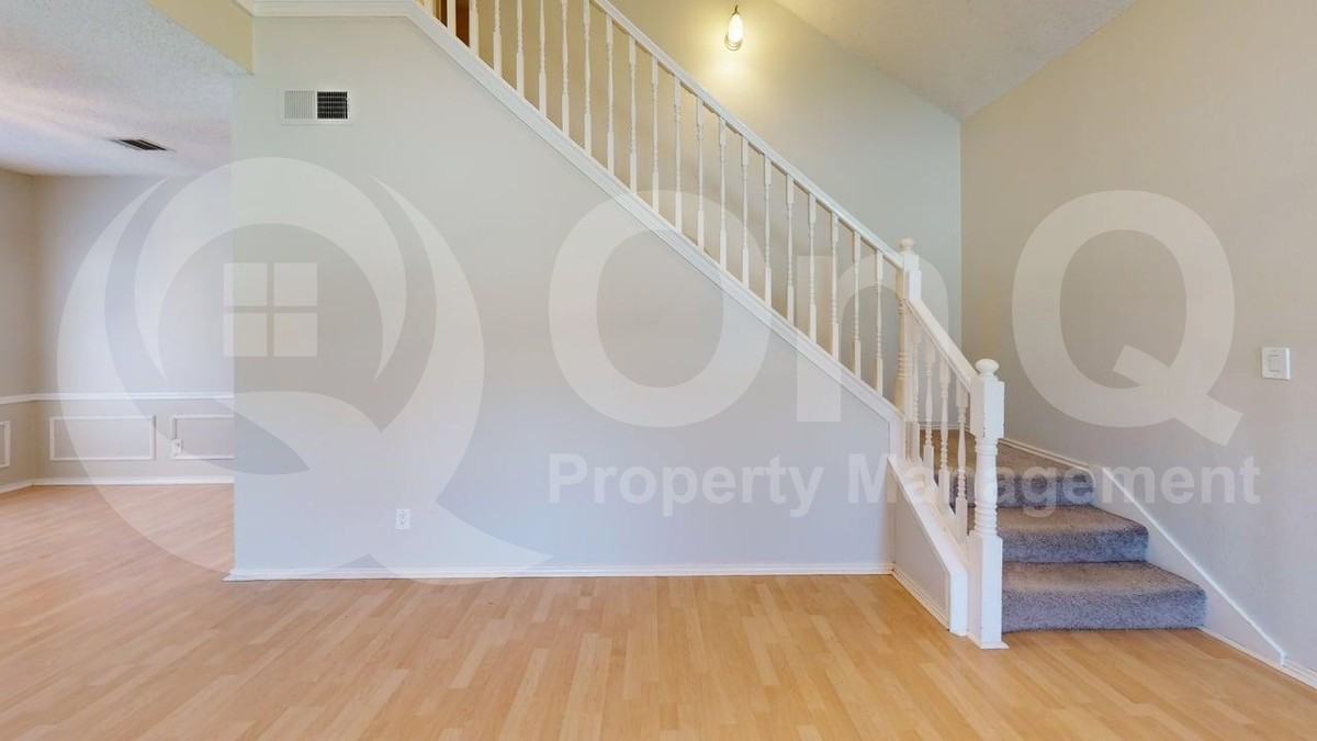 2209 Meadowstone Dr - Photo 7 of 27