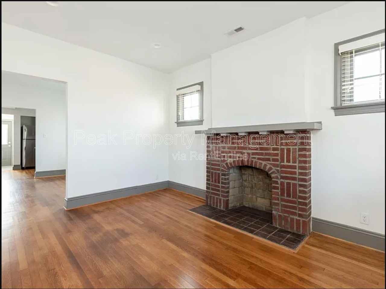 2010 Maury St - Photo 4 of 18