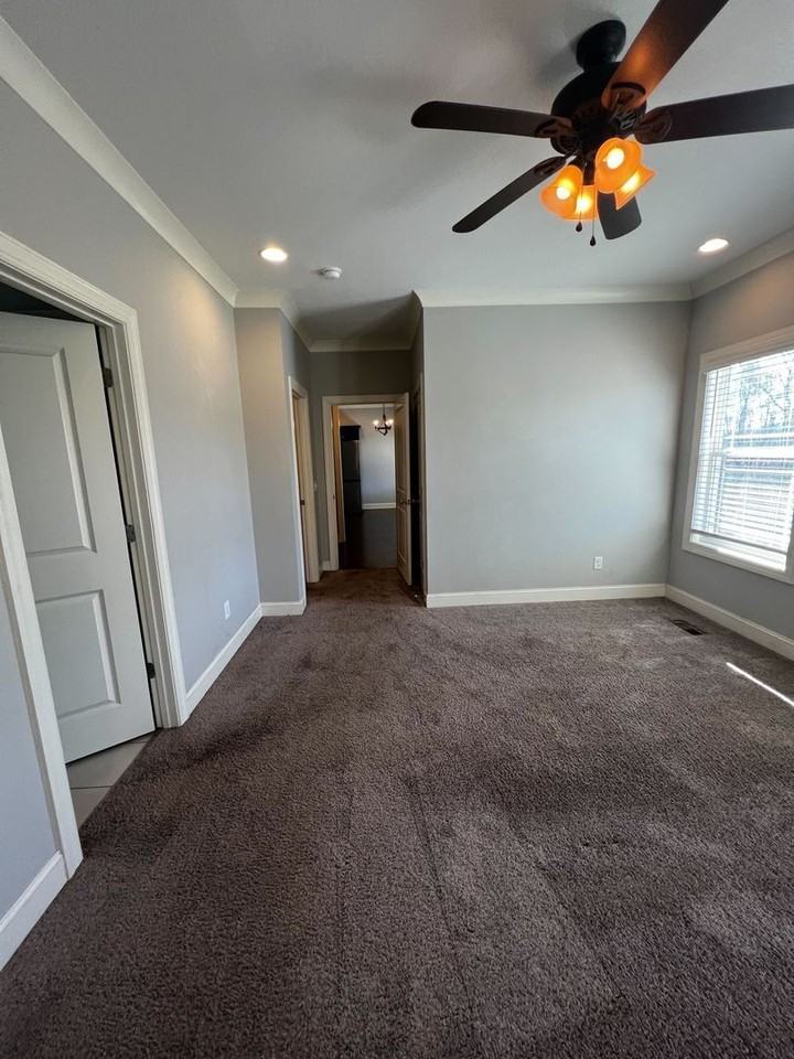8492 Standifer Gap Rd - Photo 5 of 21