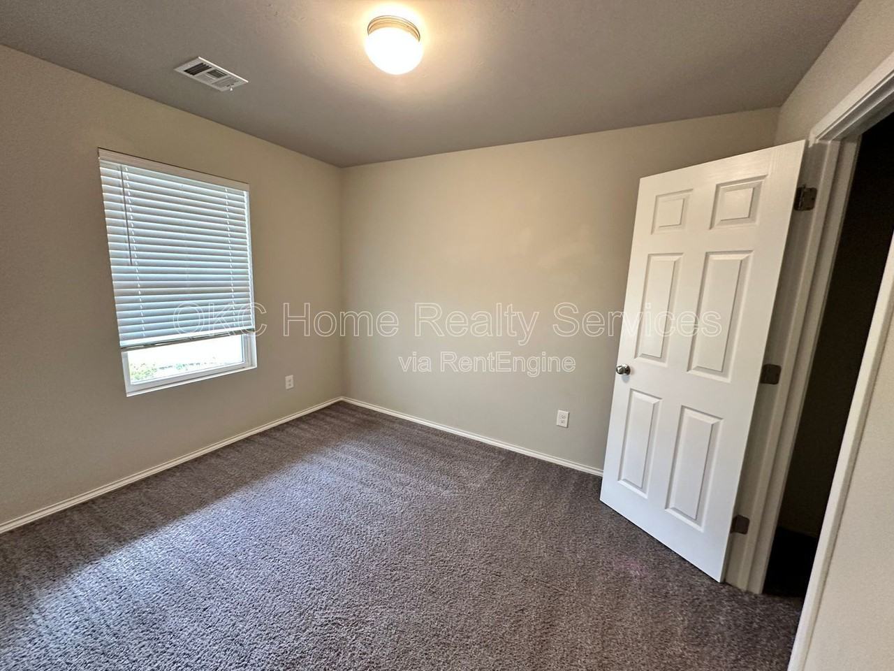 9913 Rattlesnake Ln - Photo 3 of 27