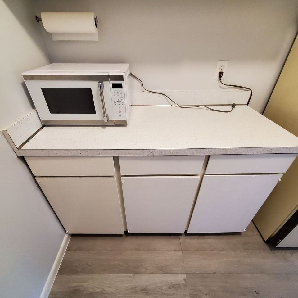 525 Burgoyne Rd #13 - Photo 3 of 9