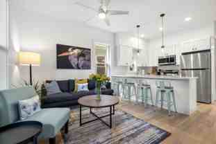 1 Bed / 1 Bath Apartment in South Boston - Photo 1 of 1