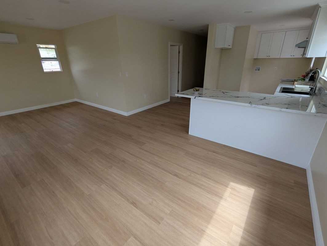 720 Hershey Ave - Photo 2 of 3