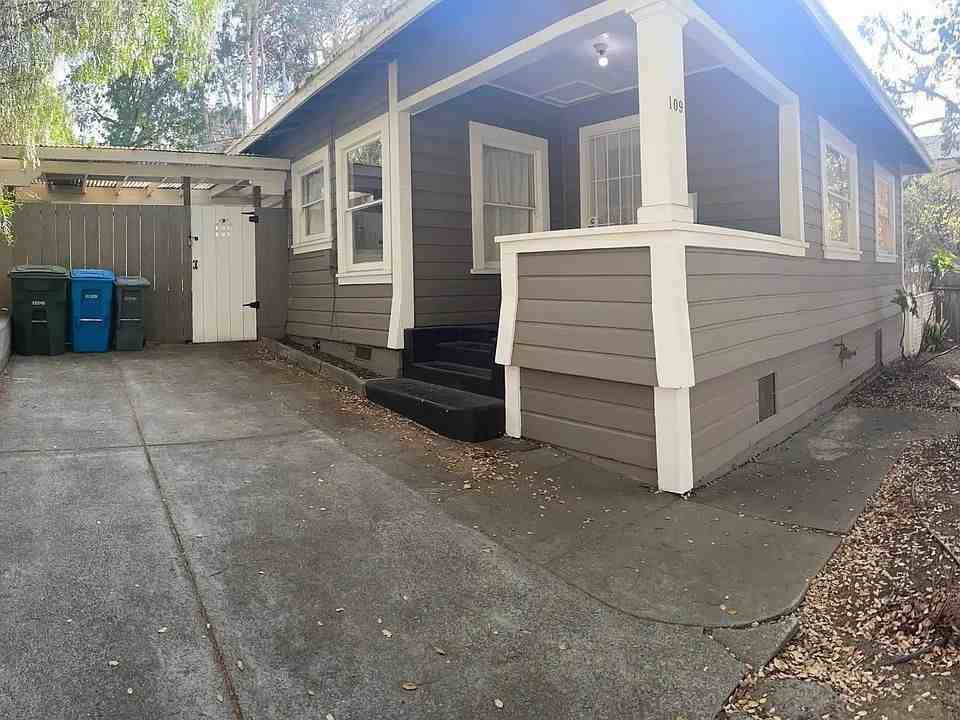109 Alabama St