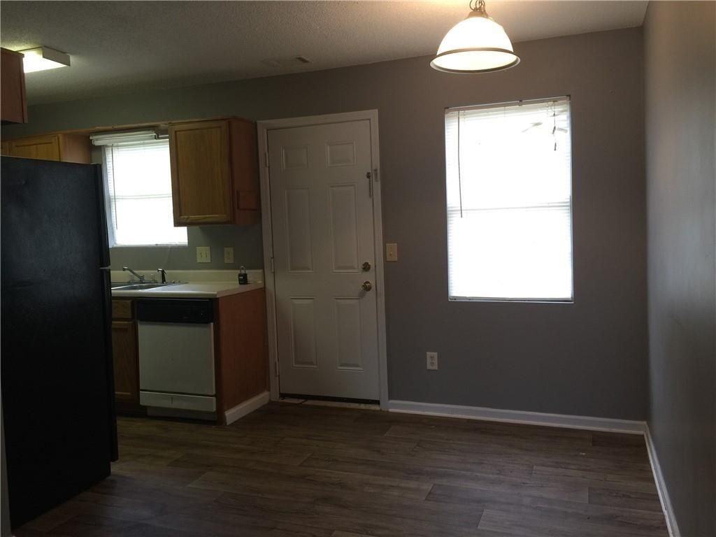 201 Iron Belt Ct - Photo 4 of 12