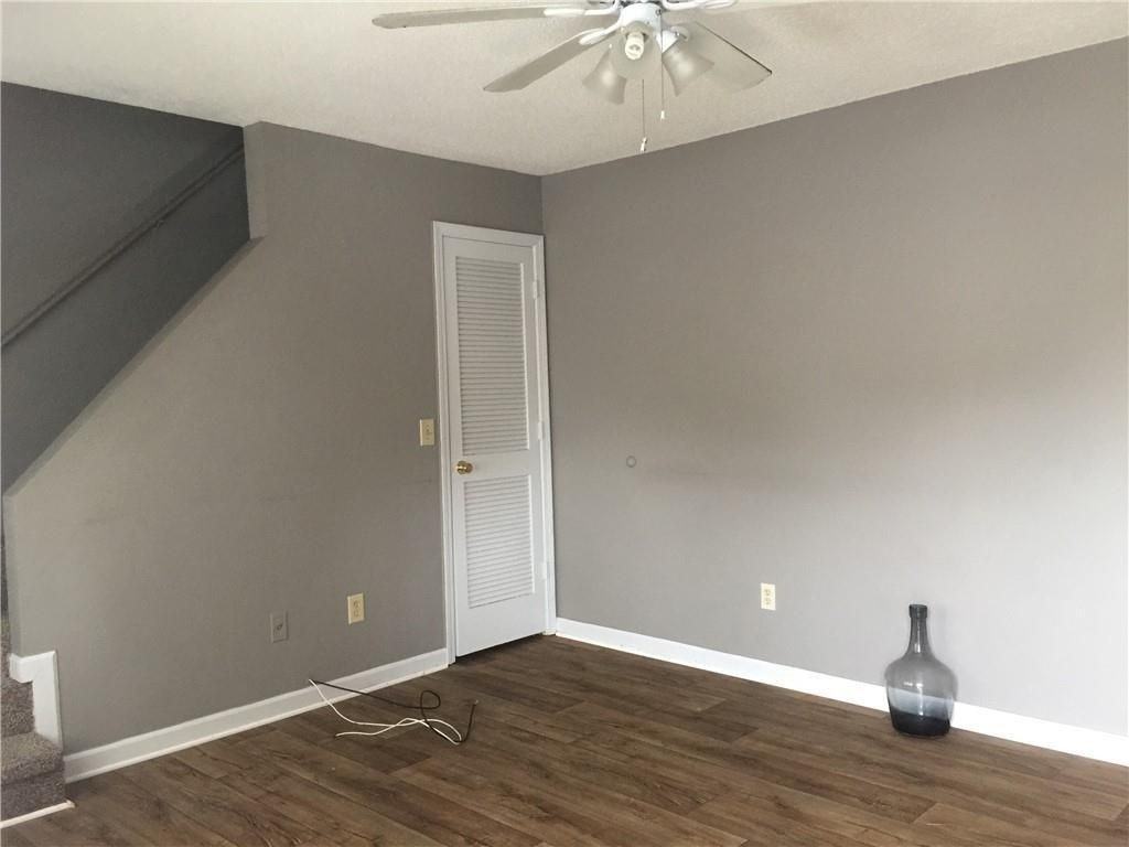 201 Iron Belt Ct - Photo 6 of 12