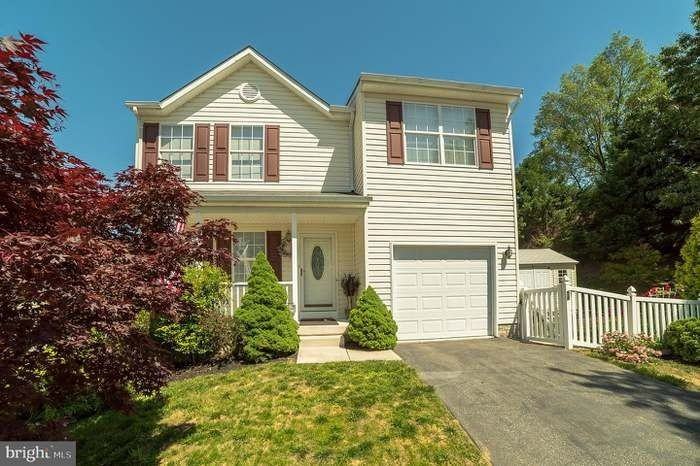 58 Bremer Dr - Photo 3 of 25