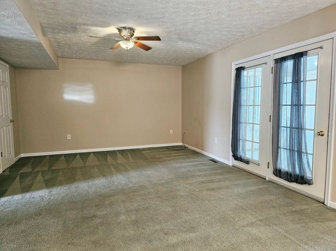 58 Bremer Dr - Photo 6 of 25