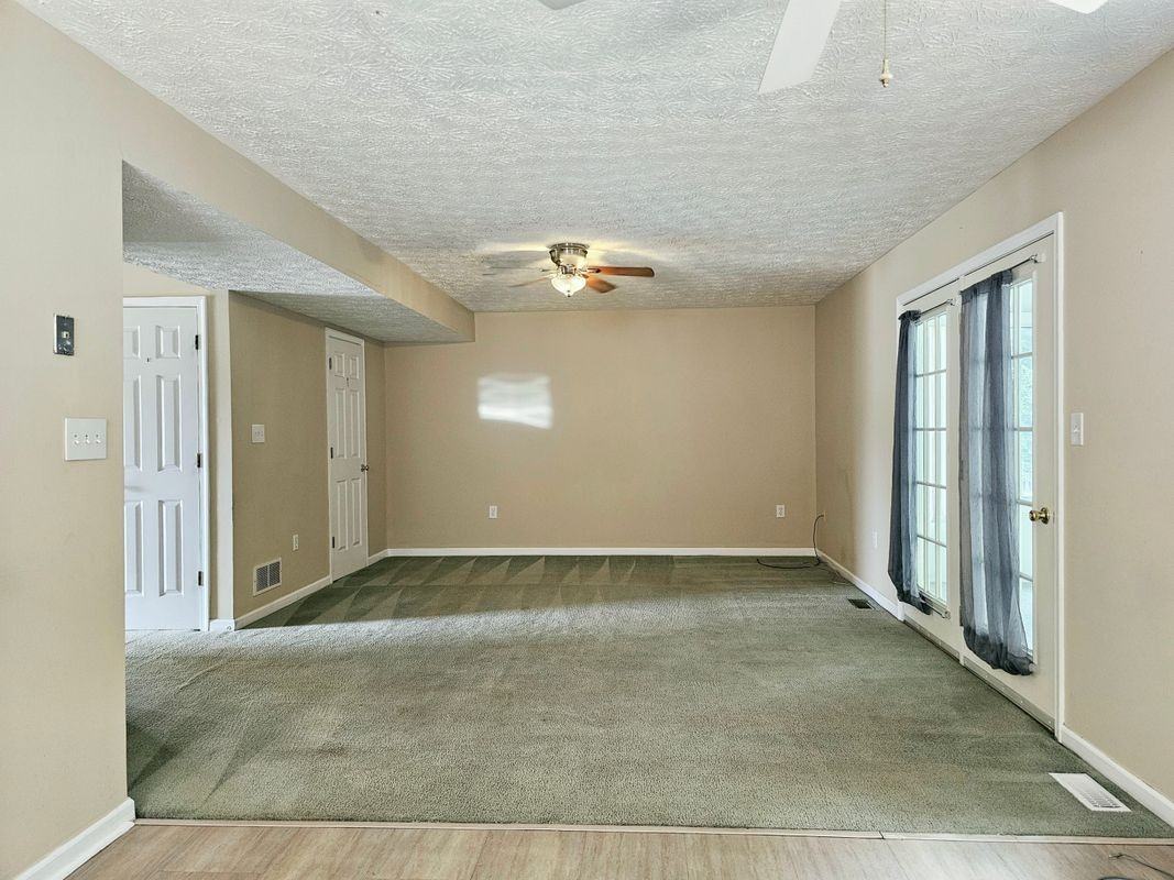 58 Bremer Dr - Photo 7 of 25