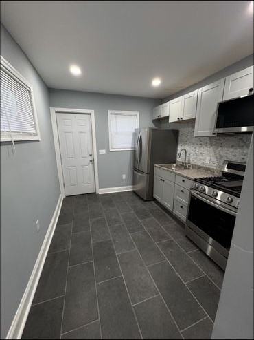 1232 Jackson St - Photo 4 of 7
