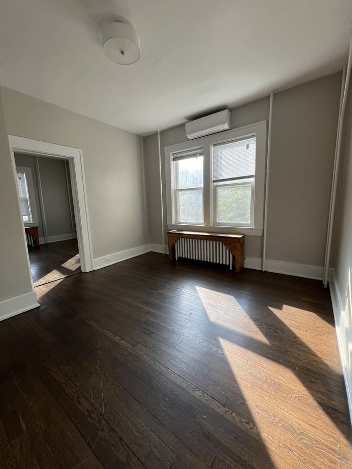 2313 2311/2 Avenham Ave Sw #2313 - Photo 5 of 11