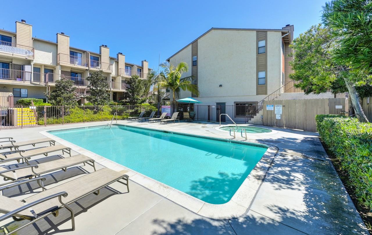 Elan Park Place Carlsbad - Photo 5 of 23