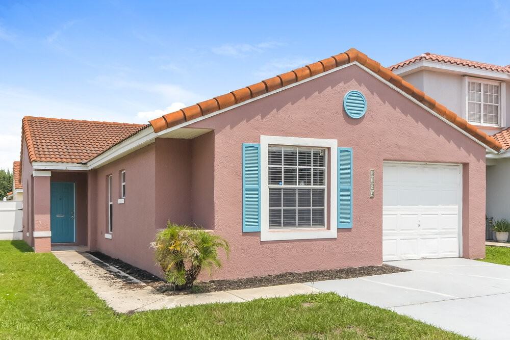 2294 Santa Lucia St - Photo 3 of 16