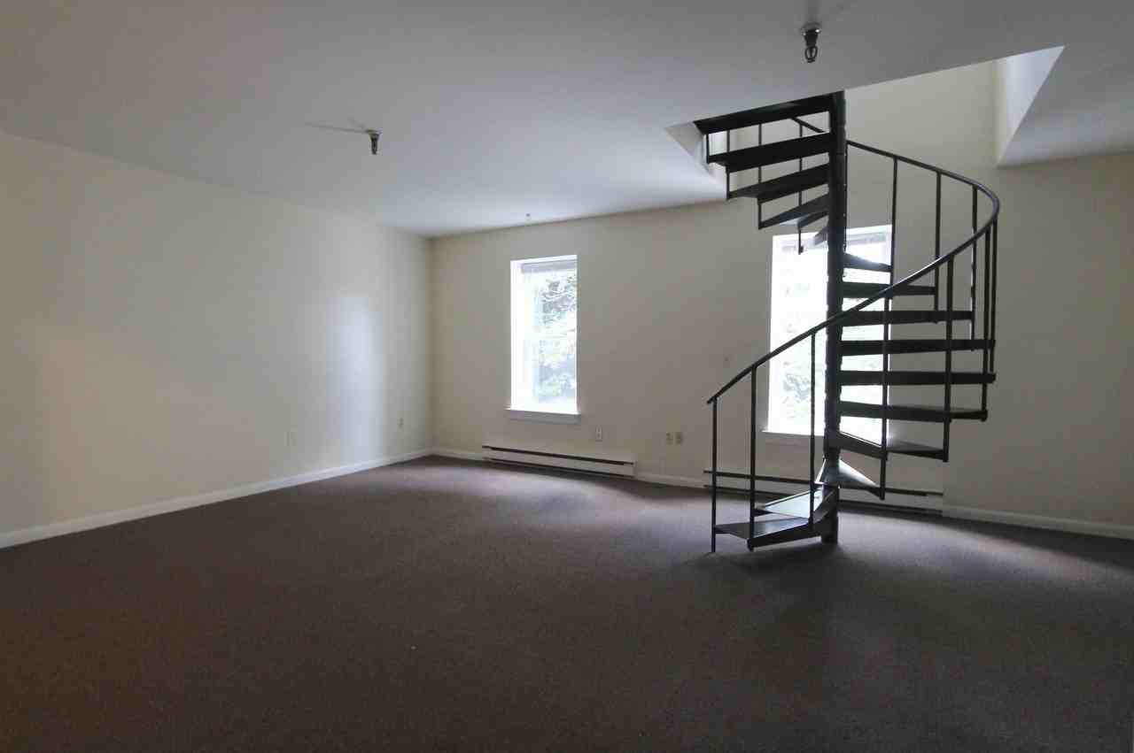 11 Broadway - Photo 5 of 18