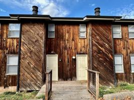 featured image of 3711 N Roan St