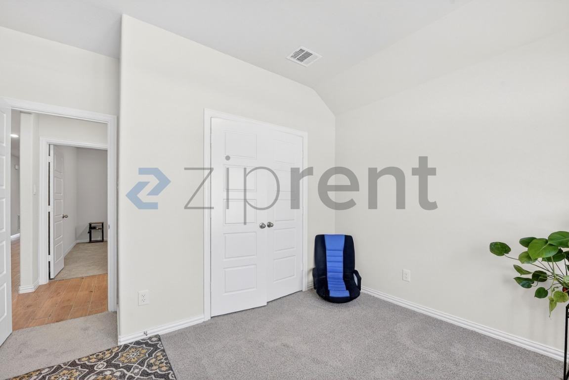3853 Pearlwood Rd - Photo 7 of 24