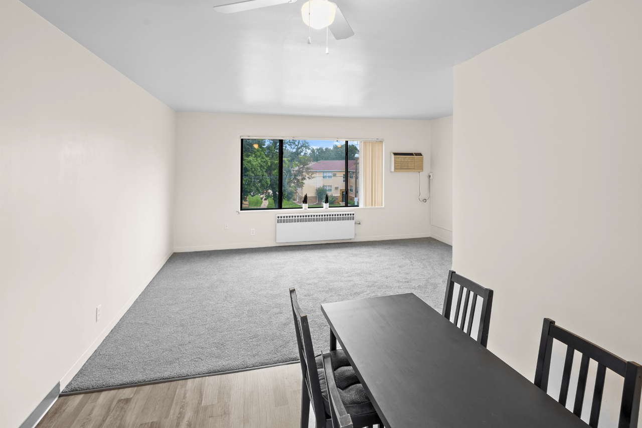 Park Point Properties - Photo 6 of 36