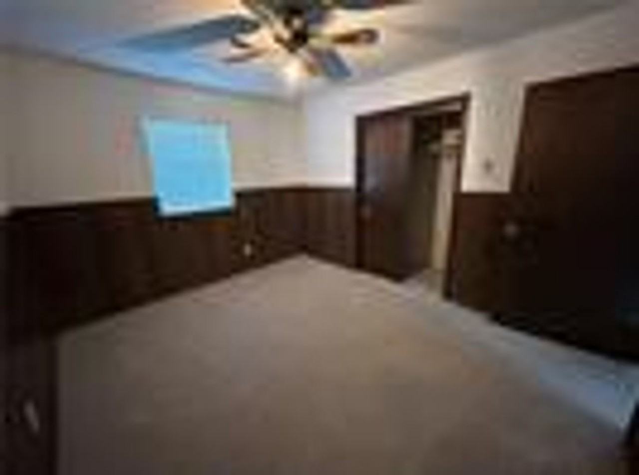 609 Steele Ct - Photo 6 of 9