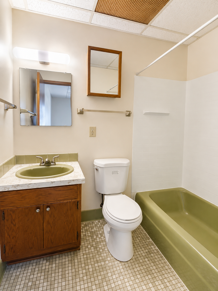 Main Street Apartments - Photo 4 of 5