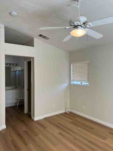 417 Powell Dr - Photo 2 of 34