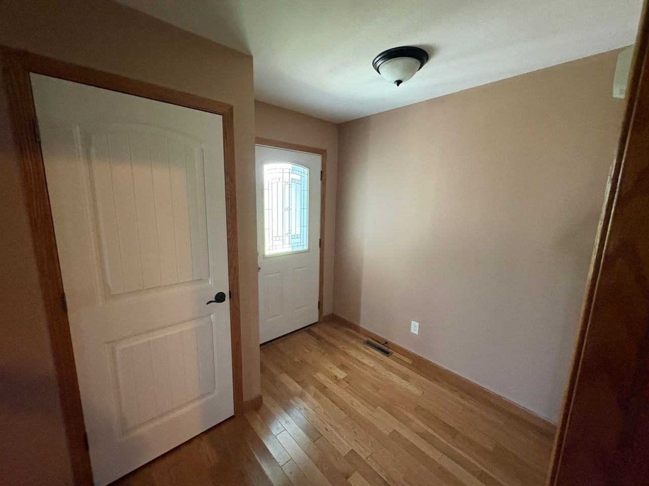 1413 Cobblestone Way - Photo 2 of 21