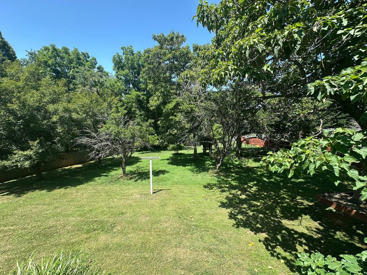 5146 Boonsboro Rd - Photo 6 of 7