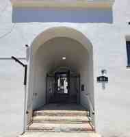 featured image of 618 W 7th St
