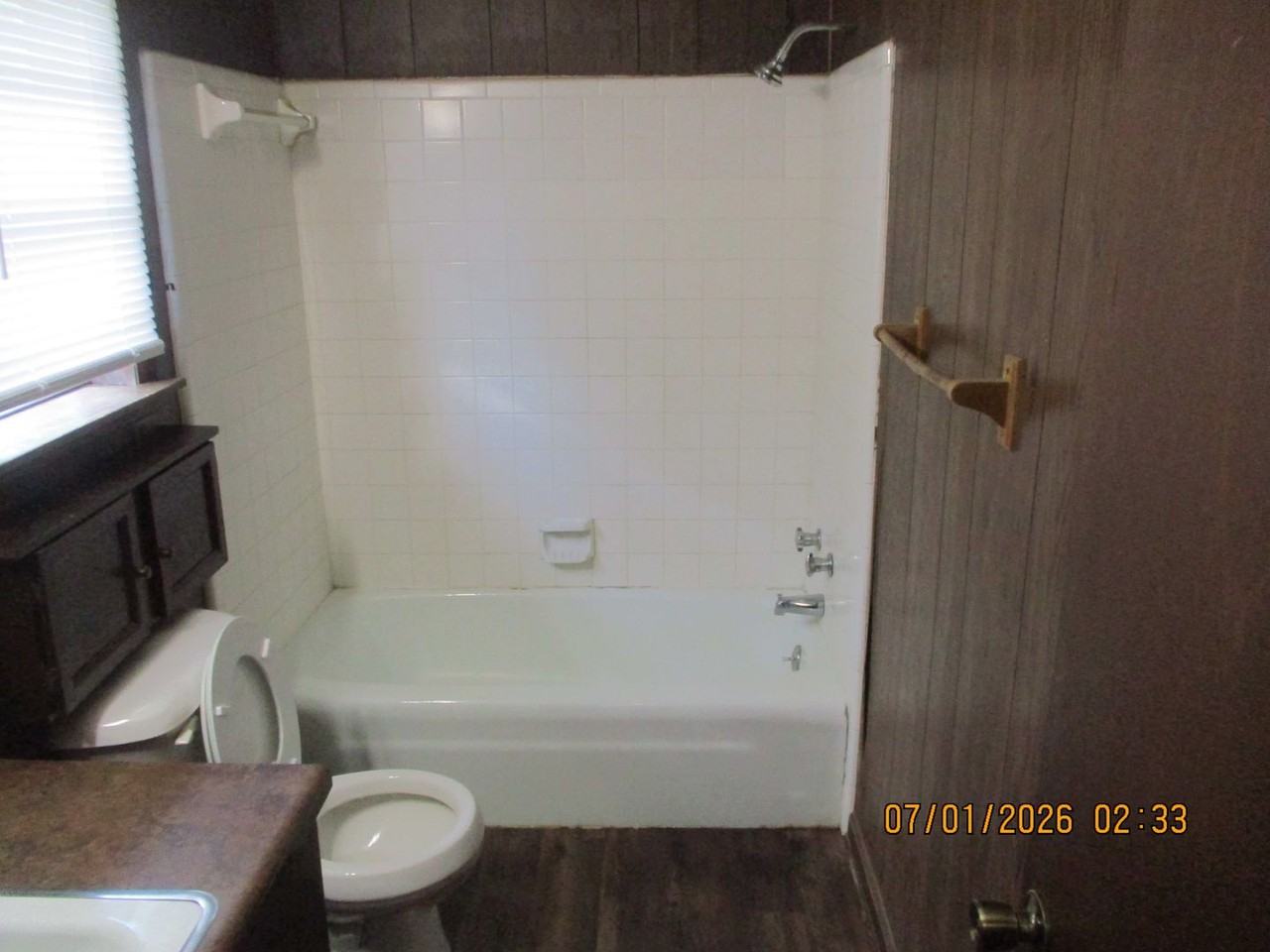 1704B W Whitney Ave - Photo 4 of 6