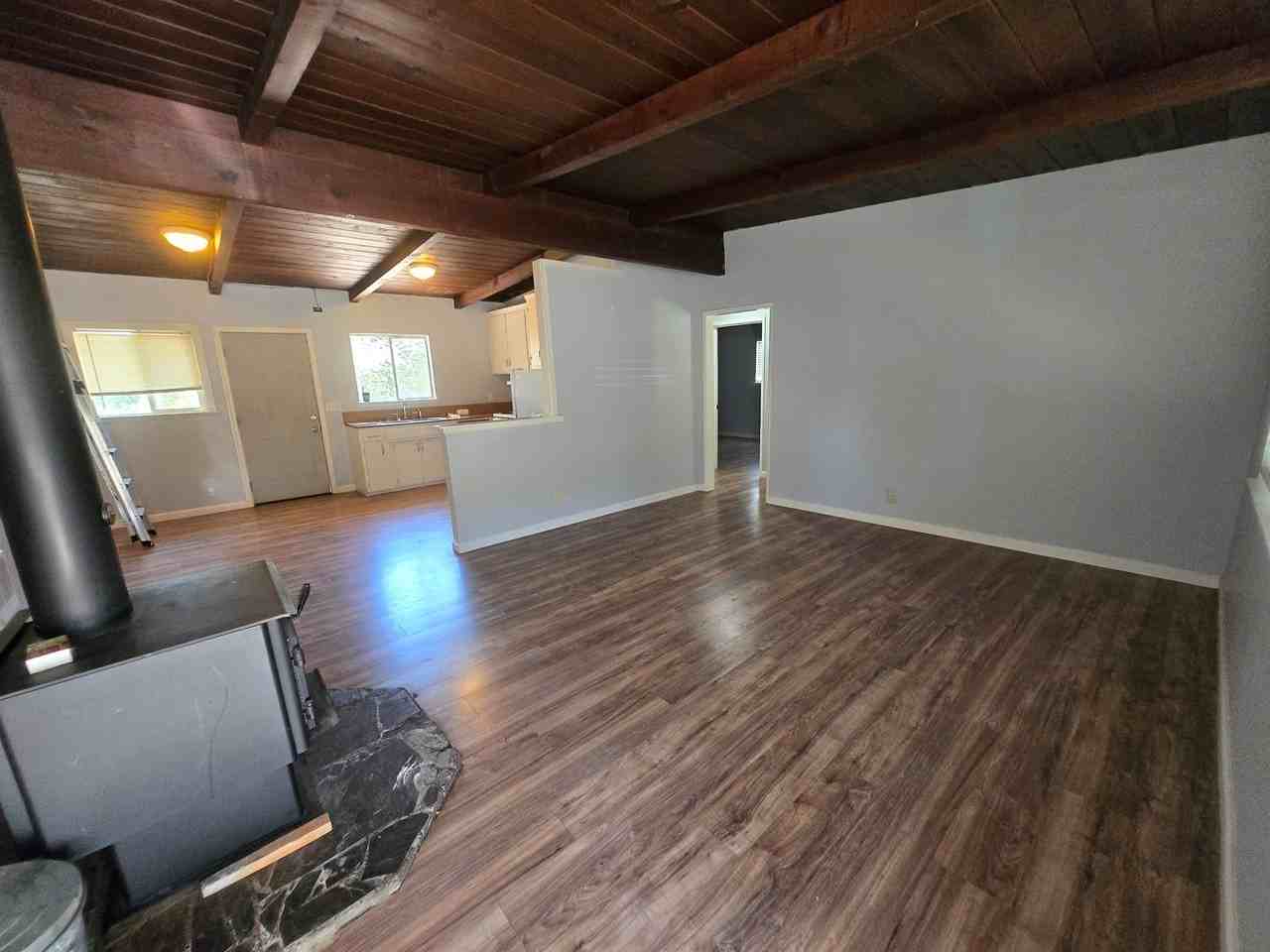 2081 Petri Ln - Photo 2 of 7