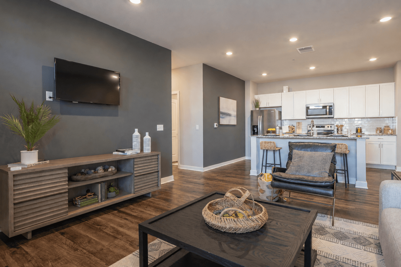 The Grove Apartments - Photo 4 of 21
