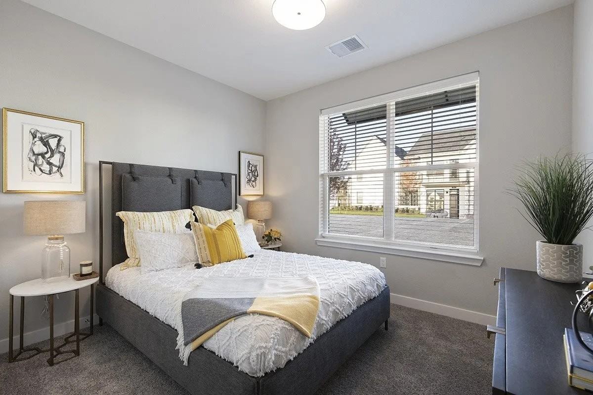 The Grove Apartments - Photo 6 of 21