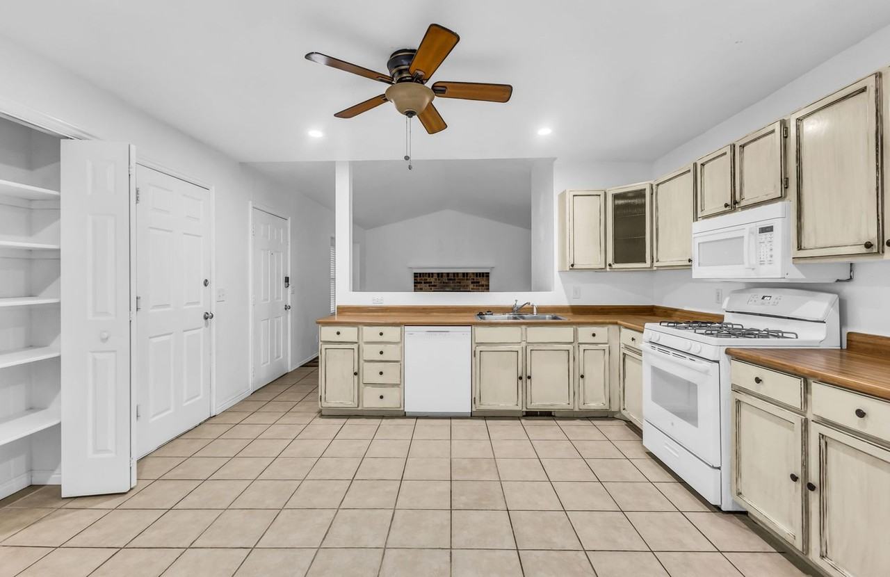 879 Rice Cir - Photo 7 of 27