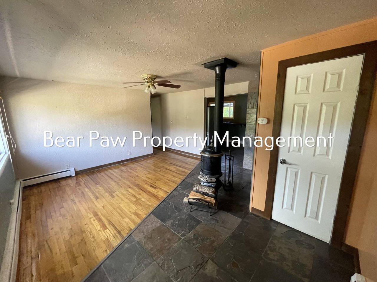 26132 Center Dr Uppr - Photo 3 of 15