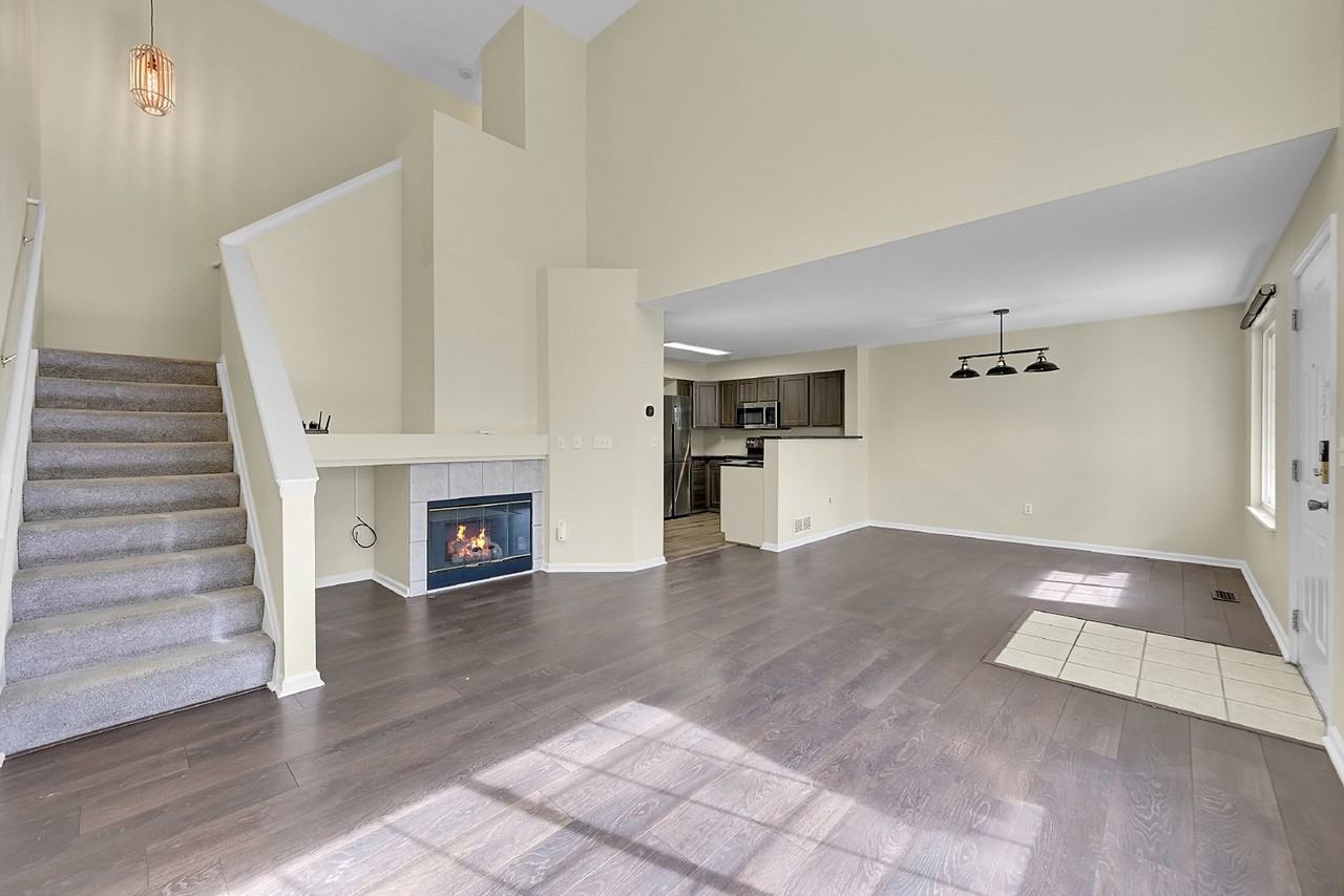 1097 W 112th Ave #B - Photo 6 of 31