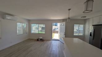 275 Dahlia Ave - Photo 1 of 1